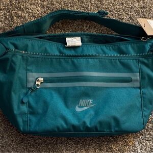 Nike Hip Pack Fanny Belt Waist Pack & Crossbody Bag Geode Teal  DN2556-381 New